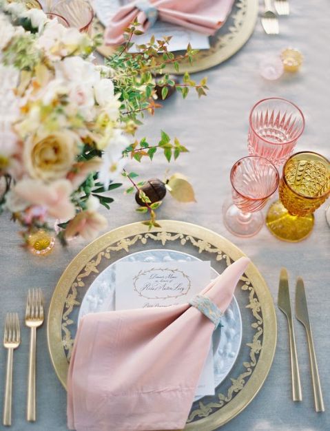 prostírání jako z pohádky