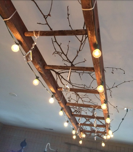 Žebřík jako lustr