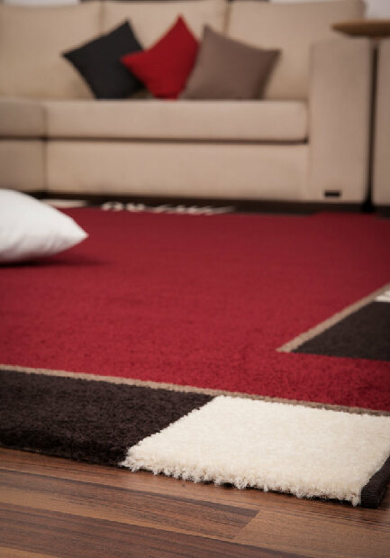 Kusový koberec Modern 103 Red (120 x 70) *výpredaj