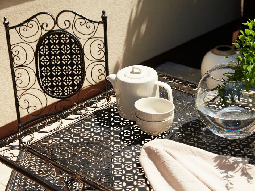 Záhradný stôl Beatriz (čierna)