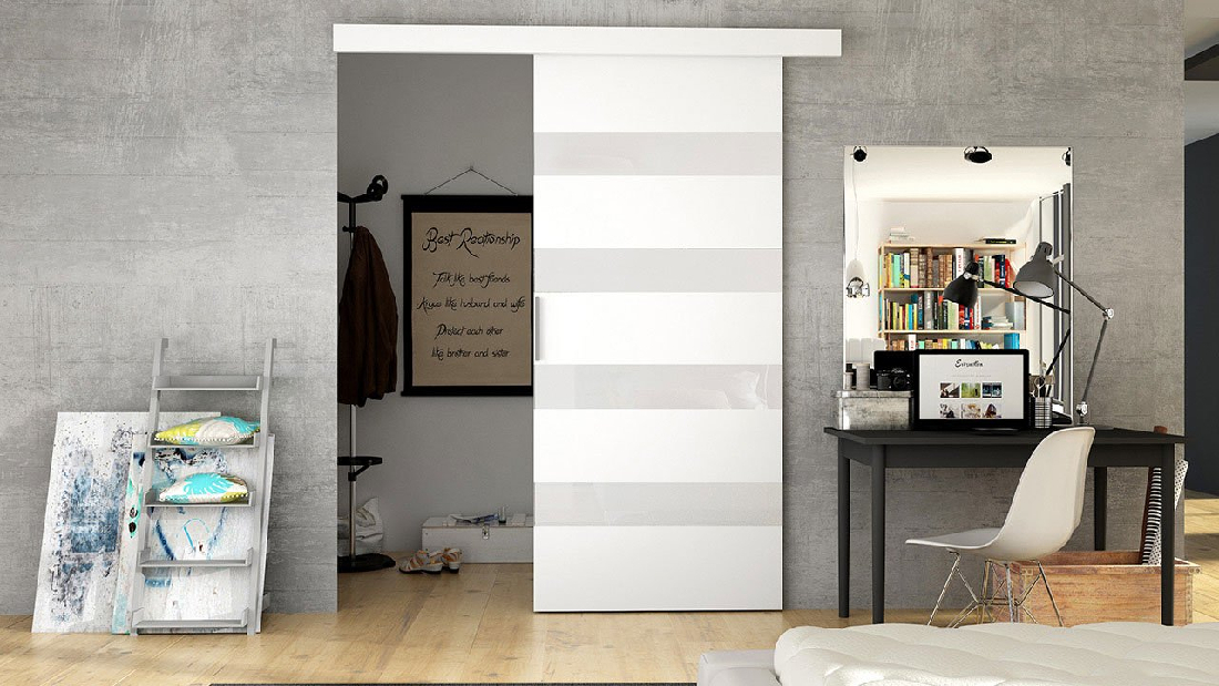 Interiérové posuvné dvere Orenia V (biela + biely lacobel)
