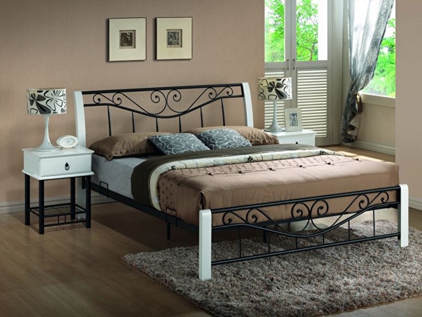 Manželská posteľ 160 cm Parma (s roštom)