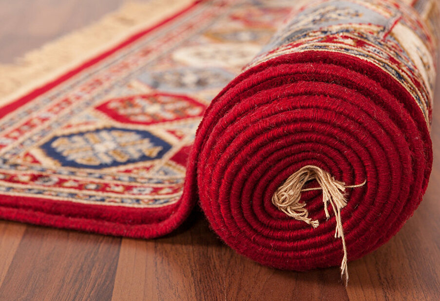 Kusový koberec Kashmir 830 Red
