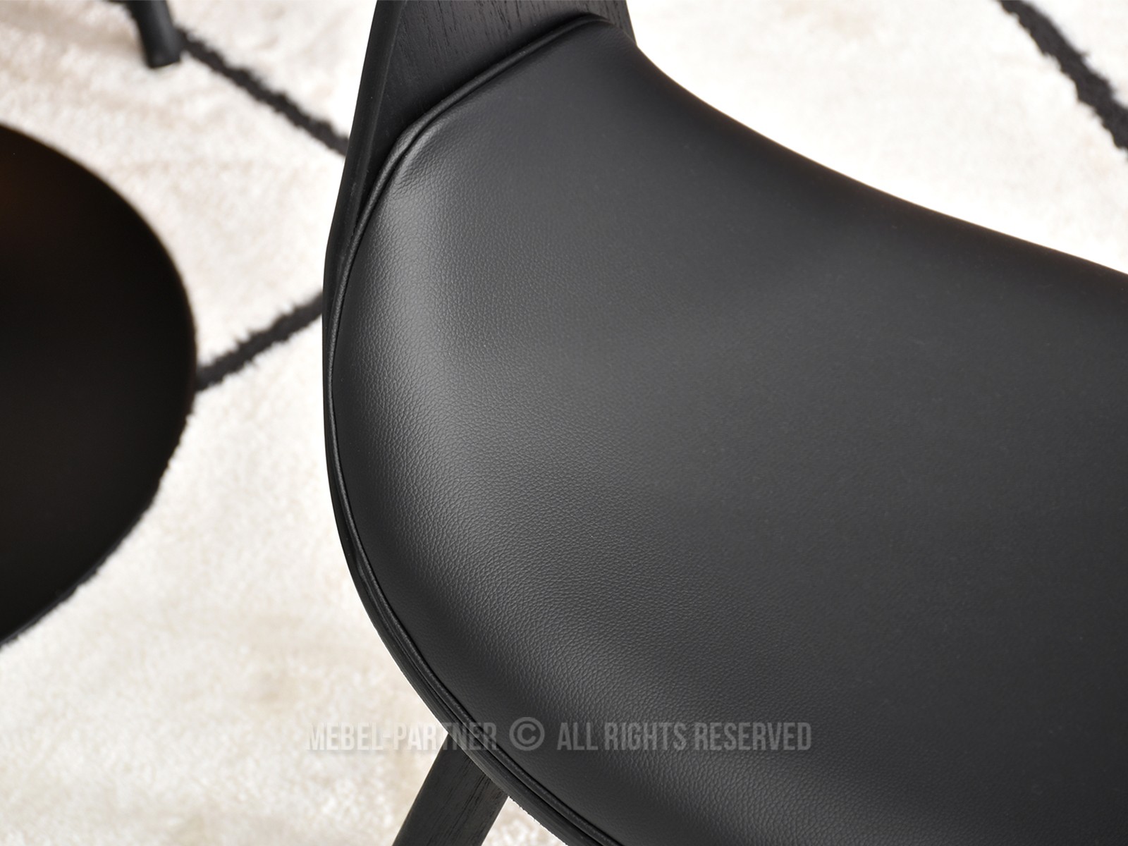 Stolička Bjorn K (čierna) *výpredaj