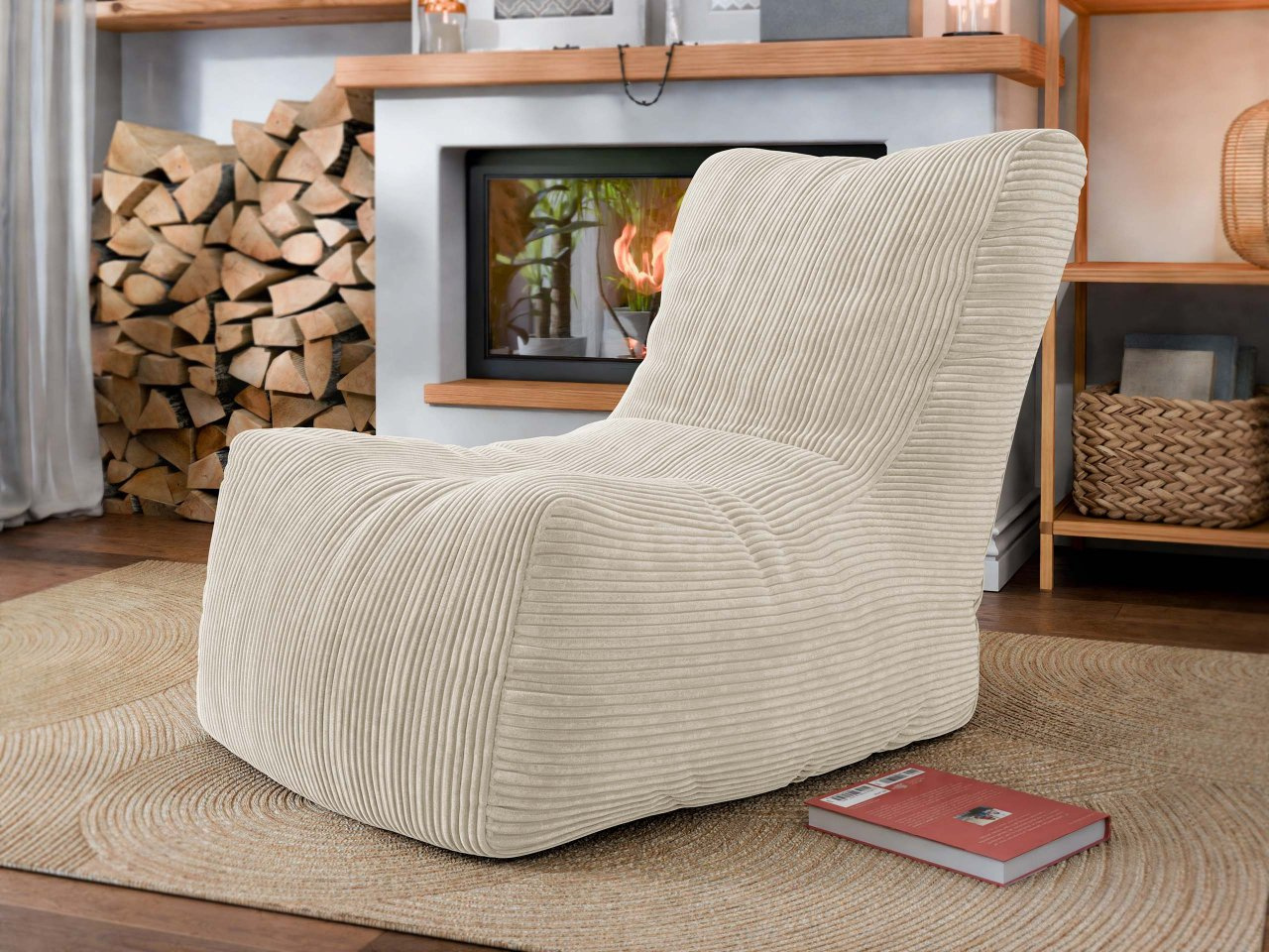 Kreslo Suponian (vanilková)