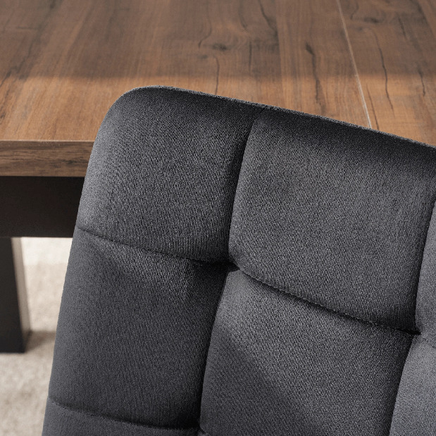 Jedálenská stolička Permite (čierna) 