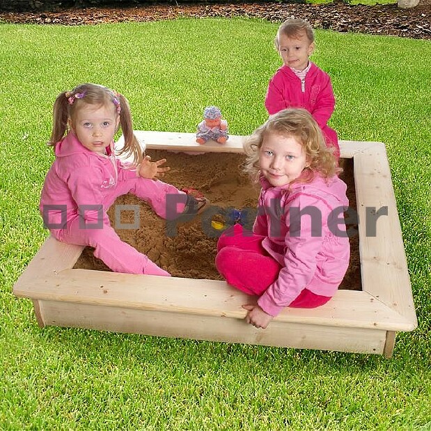 Záhradné pieskovisko s poklopom